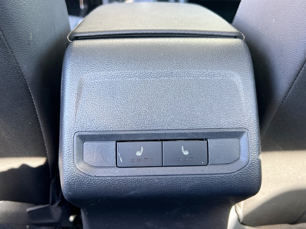 Used 2020 Volkswagen Jetta SE w/ SE Cold Weather Package FWD image 38