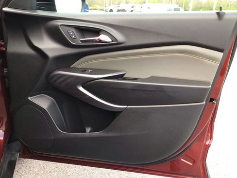 Used 2024 Chevrolet Trax ACTIV w/ Driver Confidence Package image 28