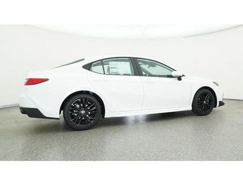 New 2026 Toyota Camry SE image 26