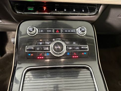 Used 2023 Lincoln Nautilus Reserve w/ Class II Trailer Tow Package image 23