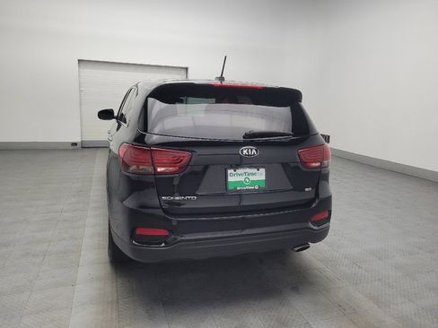 Used 2020 Kia Sorento L image 6