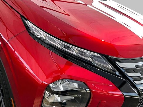 New 2026 Nissan Rogue SL AWD/4WD image 18