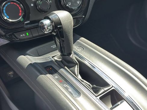 Used 2021 Honda HR-V LX image 18