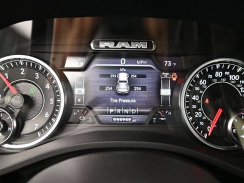 Used 2022 RAM 1500 Laramie w/ Sport Appearance Package AWD/4WD image 11