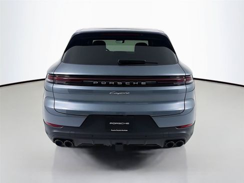 New 2026 Porsche Cayenne AWD/4WD image 24
