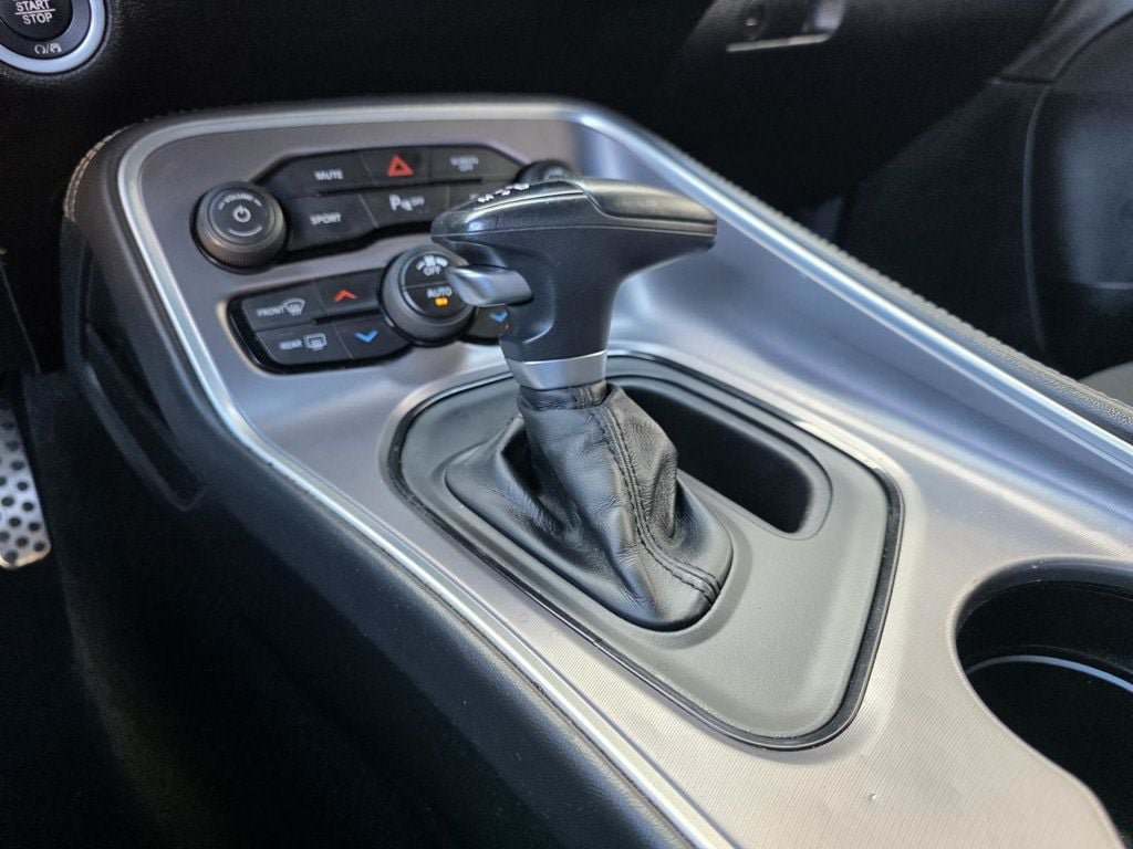 Used 2019 Dodge Challenger R/T w/ Blacktop Package RWD image 16