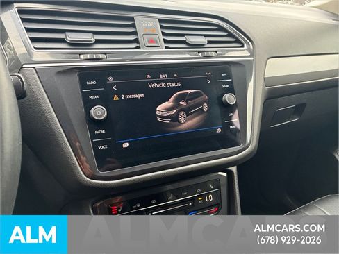 Used 2024 Volkswagen Tiguan SE image 22