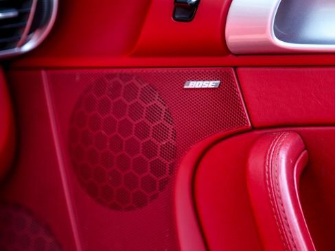 Used 2009 Porsche 911 Turbo image 32