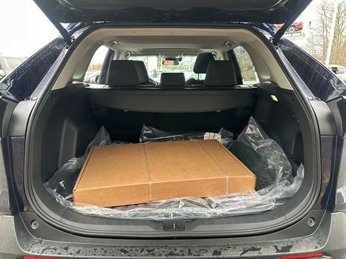 New 2025 Toyota RAV4 XLE image 15