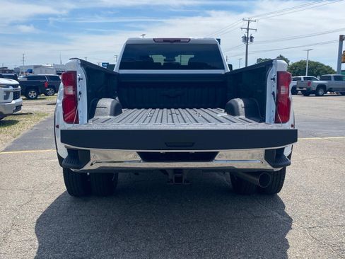 New 2026 Chevrolet Silverado 3500 LT w/ Safety Package AWD/4WD image 5