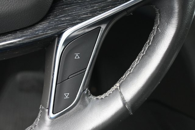Used 2020 Cadillac XT5 Premium Luxury FWD image 34
