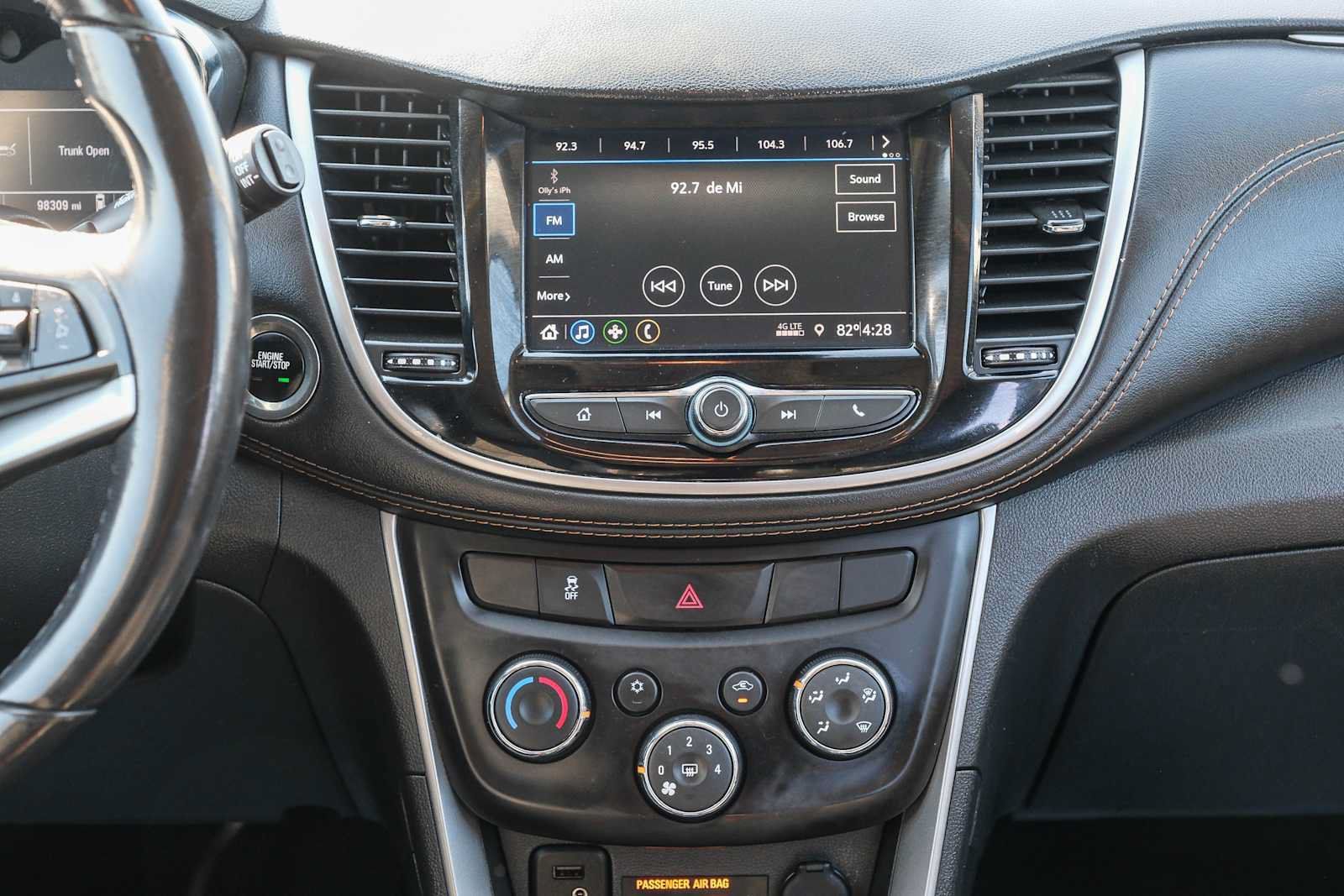 Used 2022 Chevrolet Trax LT w/ Driver Confidence Package AWD/4WD image 13