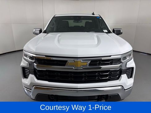 Used 2026 Chevrolet Silverado 1500 LT w/ Protection Package AWD/4WD image 4