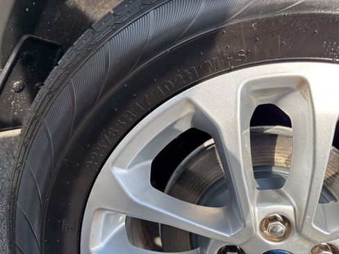 Used 2022 Ford Escape SE image 30