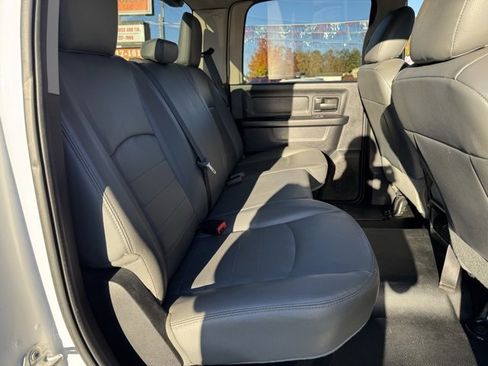 Used 2016 RAM 2500 Tradesman w/ Protection Group image 17