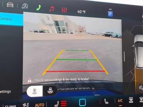 New 2026 Volkswagen Tiguan SE R-Line image 18