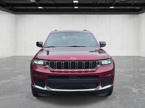 Used 2024 Jeep Grand Cherokee L Laredo w/ Luxury Tech Group I AWD/4WD image 8