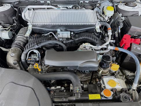 Certified 2025 Subaru Outback Onyx Edition XT image 35