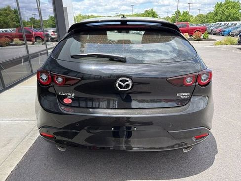 New 2026 MAZDA MAZDA3 Hatchback w/Premium Plus Pkg AWD/4WD image 4