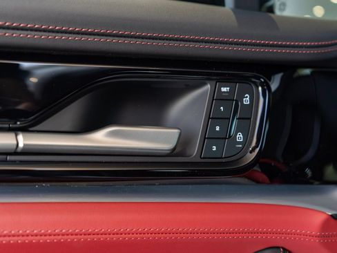 New 2026 Porsche Panamera RWD image 30