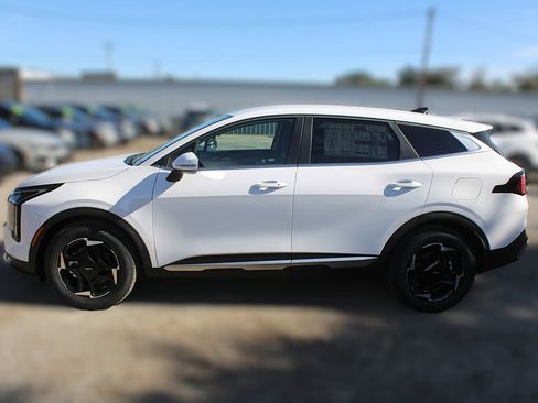 New 2026 Kia Sportage EX image 14