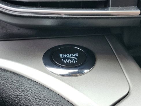 Used 2023 Ford Explorer XLT w/ Equipment Group 202A image 25