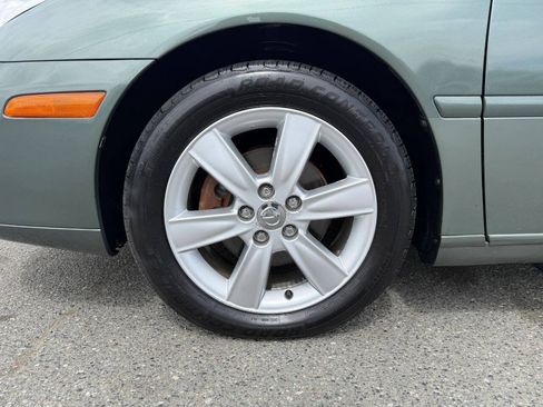 Used 2005 Lexus ES 330 w/ Preferred Accessory Pkg FWD image 23
