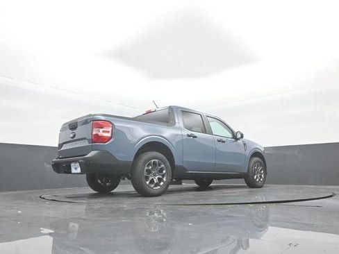 New 2026 Ford Maverick XLT w/ XLT Luxury Package FWD image 39