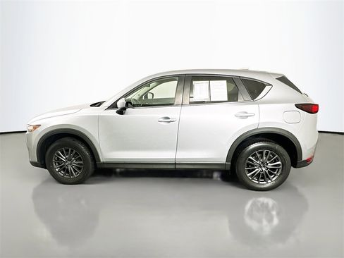 Used 2020 MAZDA CX-5 Touring image 4