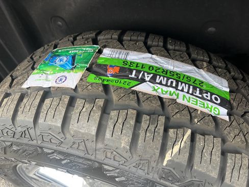 Used 2013 Chevrolet Tahoe LTZ image 13