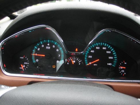 Used 2016 Chevrolet Traverse LT w/ Style and Technology Package AWD/4WD image 21