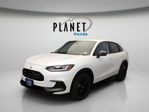 New 2026 Honda HR-V Sport image 2