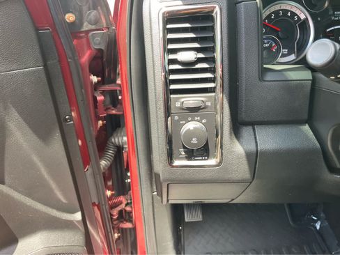 Used 2018 RAM 3500 Laramie w/ Sport Appearance Group AWD/4WD image 14