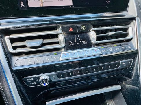 Used 2019 BMW M850i xDrive Convertible image 32