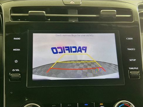 Used 2022 Hyundai Tucson SEL w/ Cargo Package AWD/4WD image 19