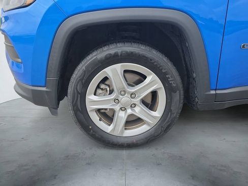 Used 2023 Jeep Compass Sport AWD/4WD image 17