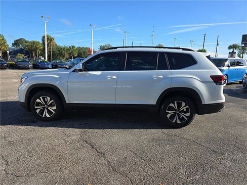 New 2026 Volkswagen Atlas SE image 4