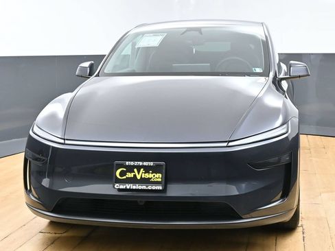 Used 2026 Tesla Model Y Long Range RWD image 51
