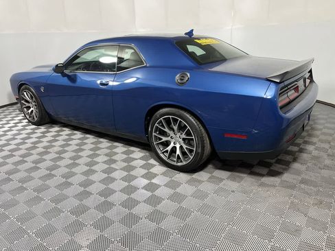 Used 2021 Dodge Challenger SRT Hellcat w/ Plus Package RWD image 6