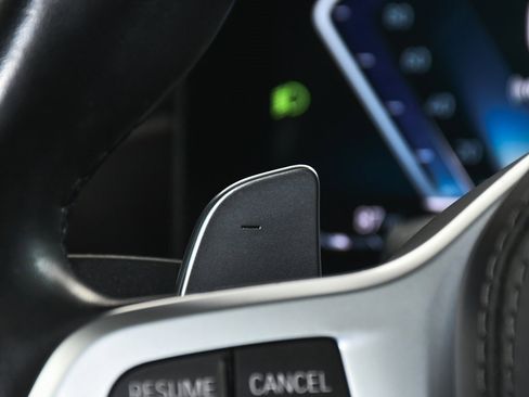 Used 2023 BMW X7 xDrive40i w/ M Sport Package image 38