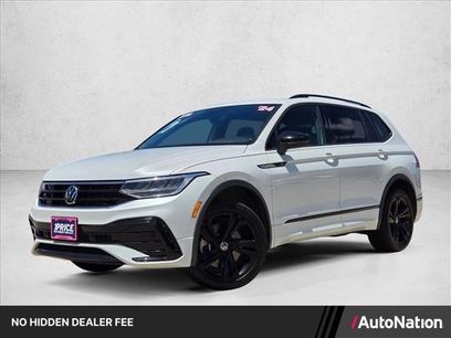Used 2024 Volkswagen Tiguan SE R-Line