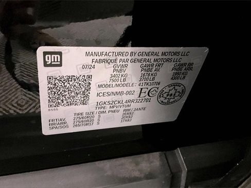 Used 2024 GMC Yukon AT4 image 38