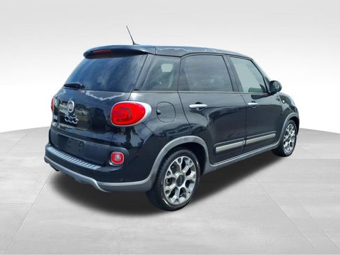 Used 2014 FIAT 500L Trekking w/ Popular Equipment Group FWD image 27