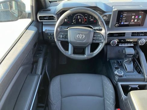 Used 2026 Toyota Tacoma SR5 AWD/4WD image 11