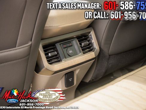 New 2026 Ford F250 Platinum w/ Platinum Plus Package AWD/4WD image 16