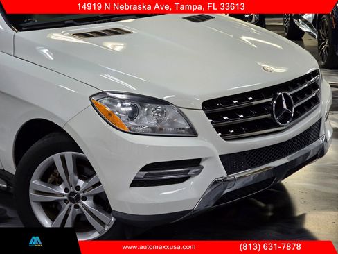Used 2013 Mercedes-Benz ML 350 ML 350 Sport Utility 4D w/ Premium 1 Pkg image 2