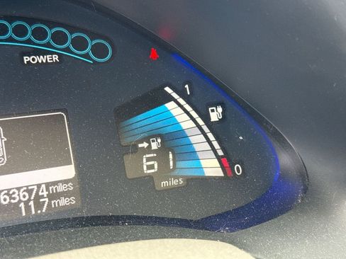 Used 2015 Nissan Leaf SV w/ LED & Quick Charge Package FWD image 7