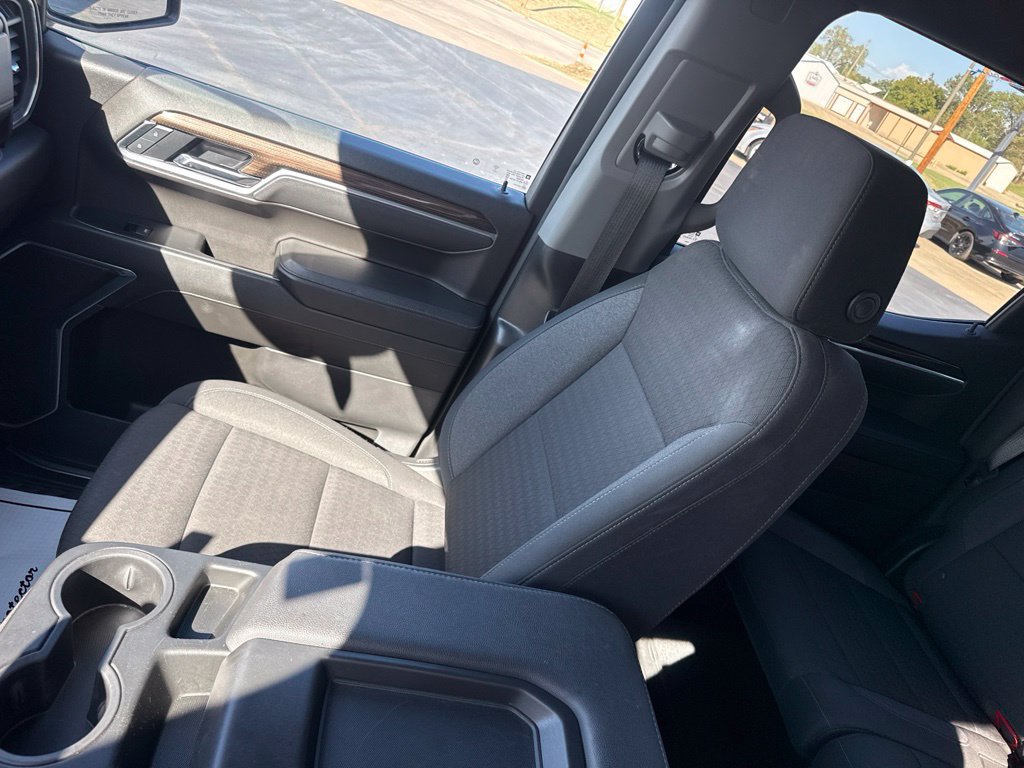Used 2025 Chevrolet Silverado 1500 LT AWD/4WD image 22