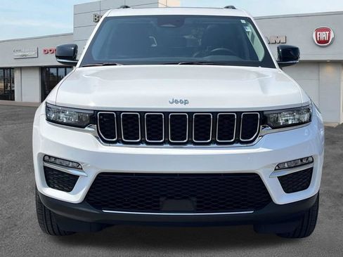 Used 2023 Jeep Grand Cherokee Limited AWD/4WD image 2