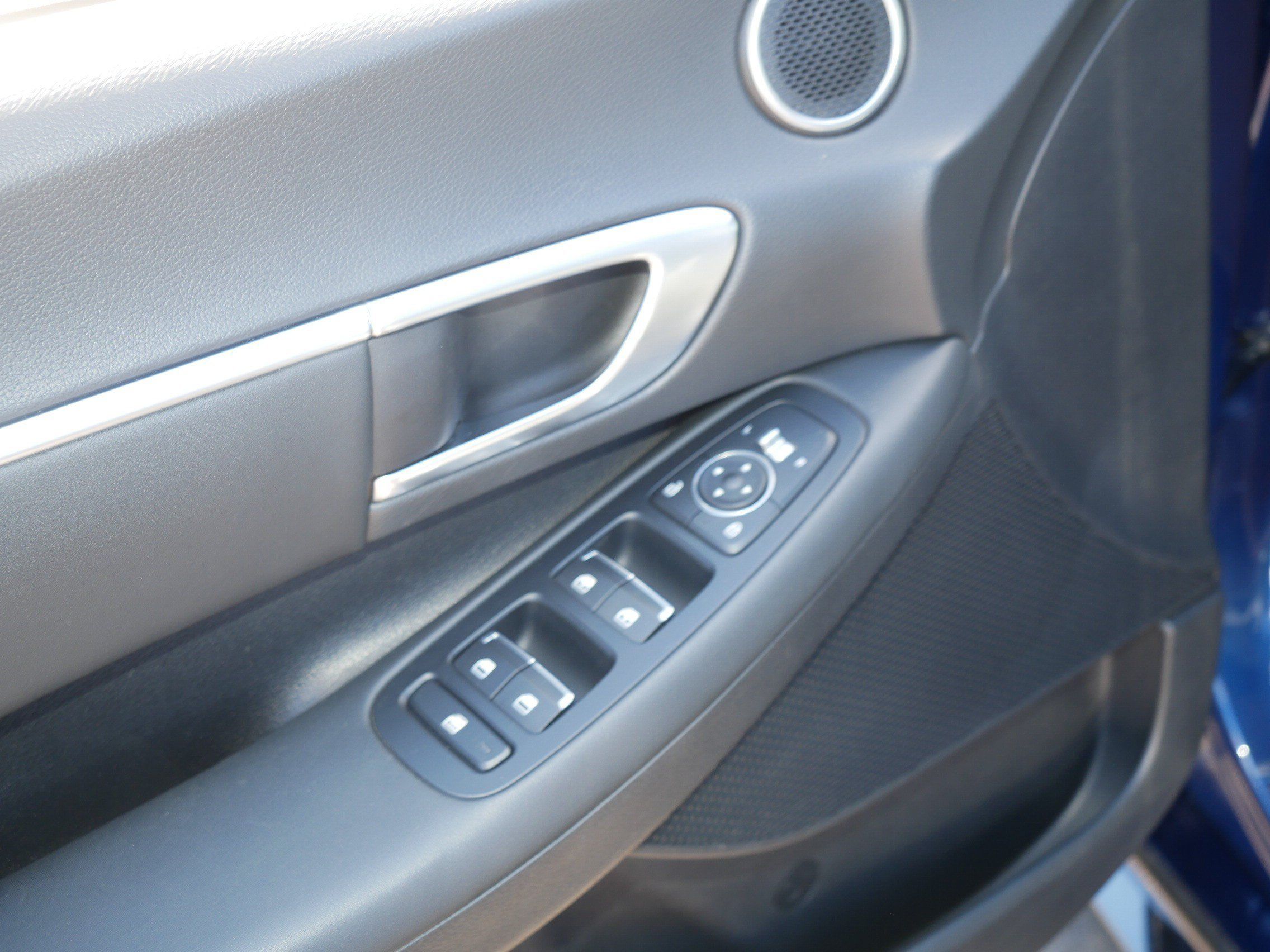 Used 2020 Hyundai Sonata SEL w/ Convenience + Sunroof Package FWD image 15